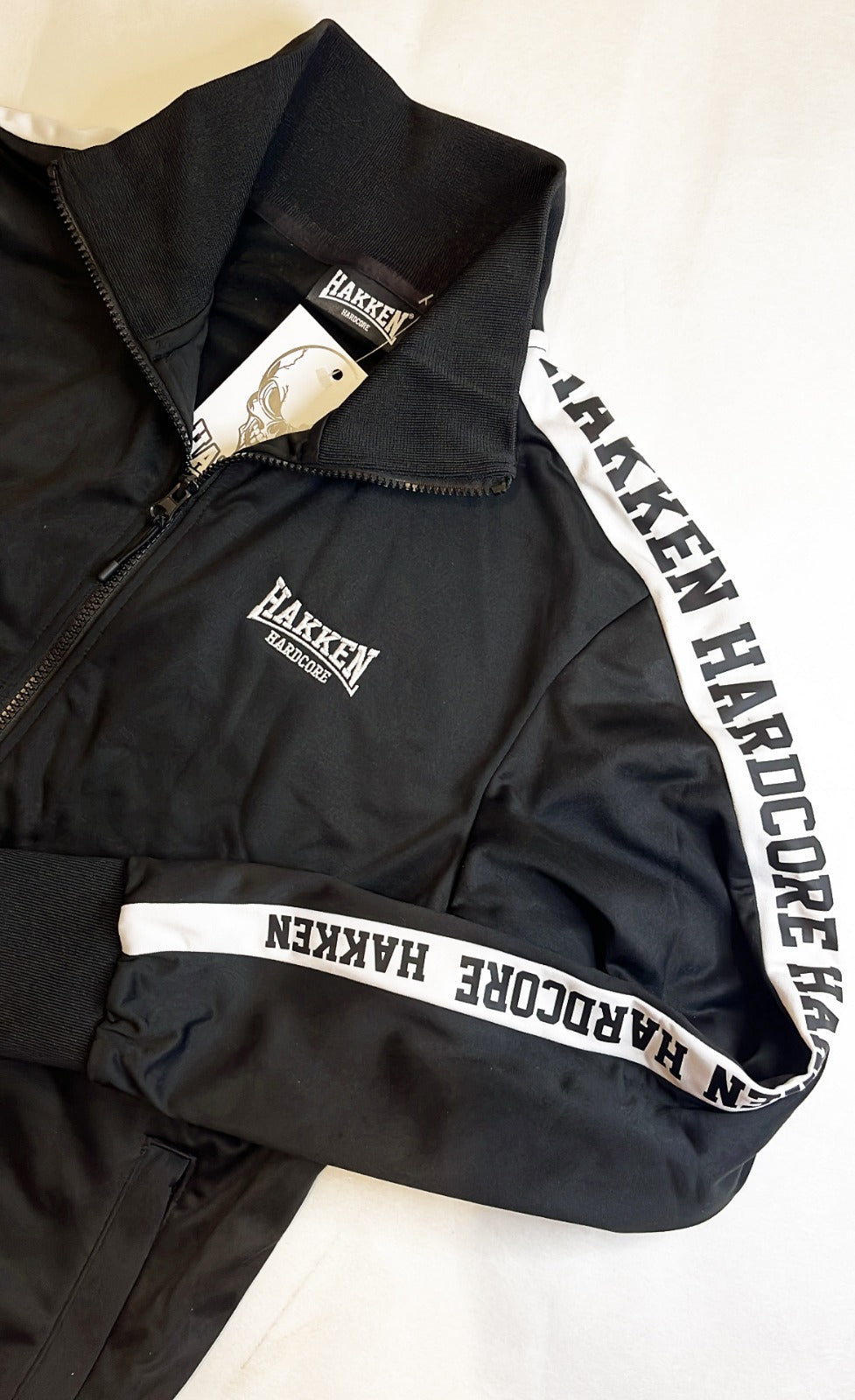 hakken hardcore track jacket black – front view